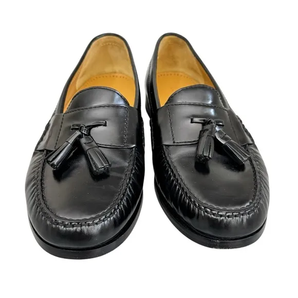 COLE HAAN MEN'S PINCH TASSEL BLACK HAND-SEWN LEATHER LOAFER, 03506 Size 10E