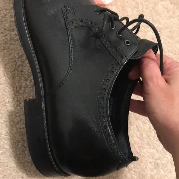 Cole Haan mens shoes 9M black dress shoes