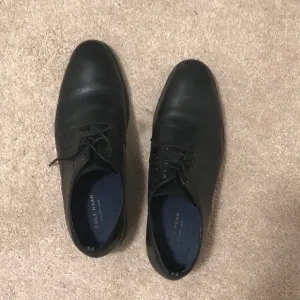 Cole Haan mens shoes 9M black dress shoes