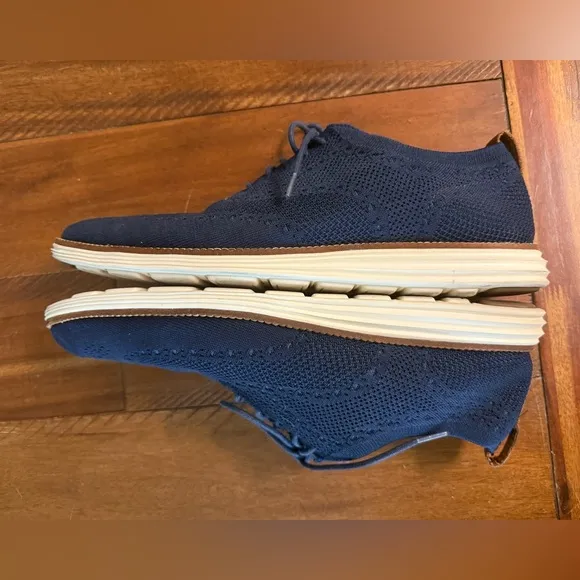Cole Haan Original Grand Knit Oxford Wingtip Navy and Cream Dress Shoes Mens 13M
