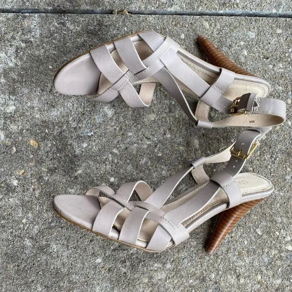Colin Stuart Beige Strapy Sandal Heels 8