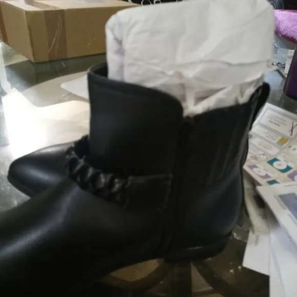 𝅺COMFORTVIEW black boots 7ww