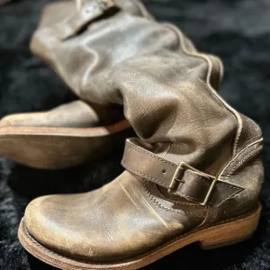 Contra distressed Freebird boots Size 8