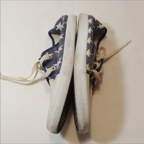 CONVERS Unisex Flag Print Size 9.5(Men) 11(women)
