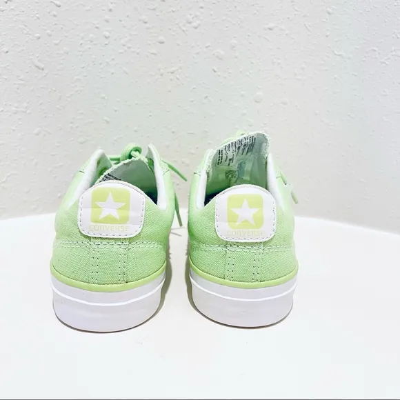 Converse All Star Hyper Green Low Top Unisex Sneakers Size 5.5 NEW
