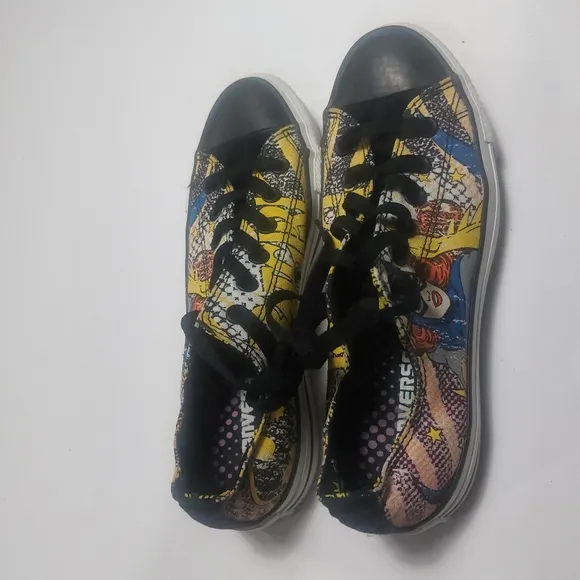 Converse All Star Low Top Batgirl Sneakers Size Women 8, Men 6