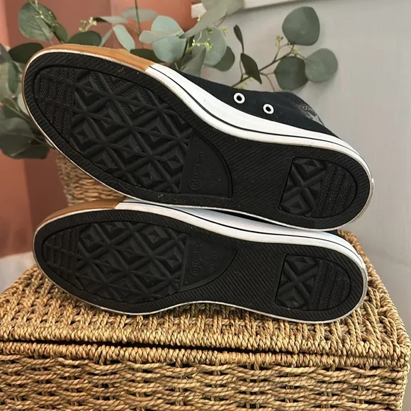 Converse | All Star | Men's | mid top | Black | 8.5 | Chuck Taylor | Sneakers