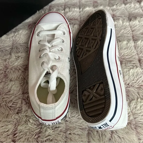 Converse All Stars white Sneakers size 1.5
