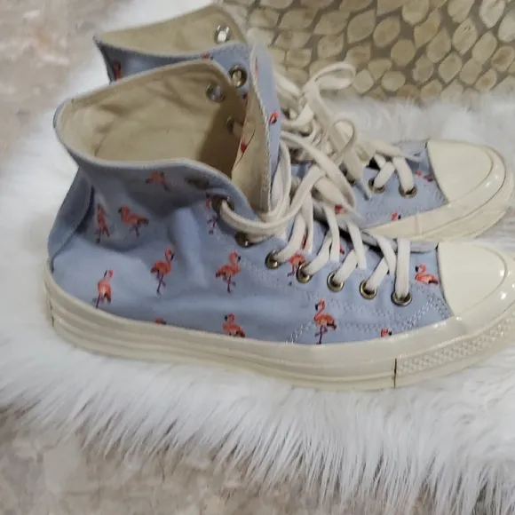 Converse Blue and White High-Top Chuck Taylor  Sneakers Flamingo  Design Sz 8