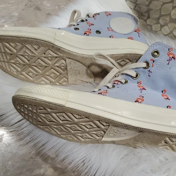 Converse Blue and White High-Top Chuck Taylor  Sneakers Flamingo  Design Sz 8