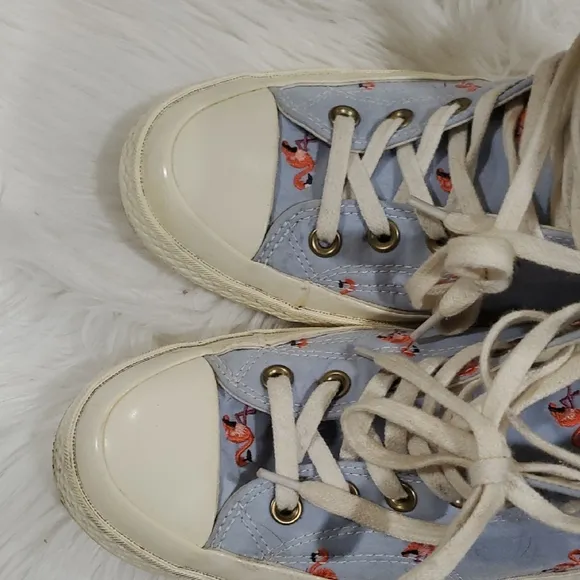 Converse Blue and White High-Top Chuck Taylor  Sneakers Flamingo  Design Sz 8