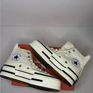 Converse chuck 70 plus Hi unisex egret/black men’s size 5 women’s 7
