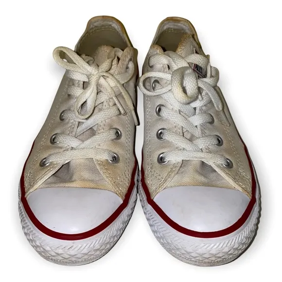 Converse Chuck Taylor All Star Low Sneakers White Unisex Youth Size 2