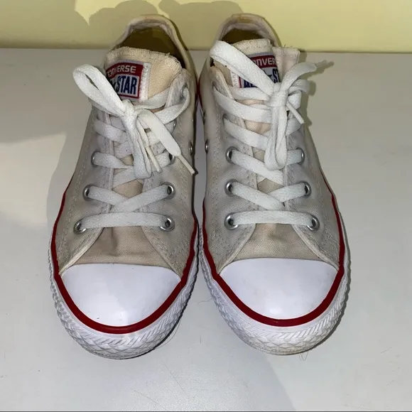 Converse Chuck Taylor All Star Low Sneakers White Unisex Youth Size 2