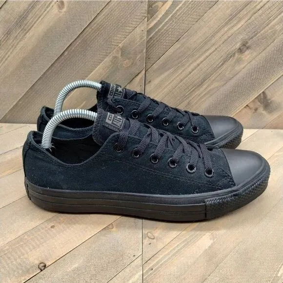 Converse Chuck Taylor All Star Low Triple Black Casual‎ Sneakers Mens Size 8