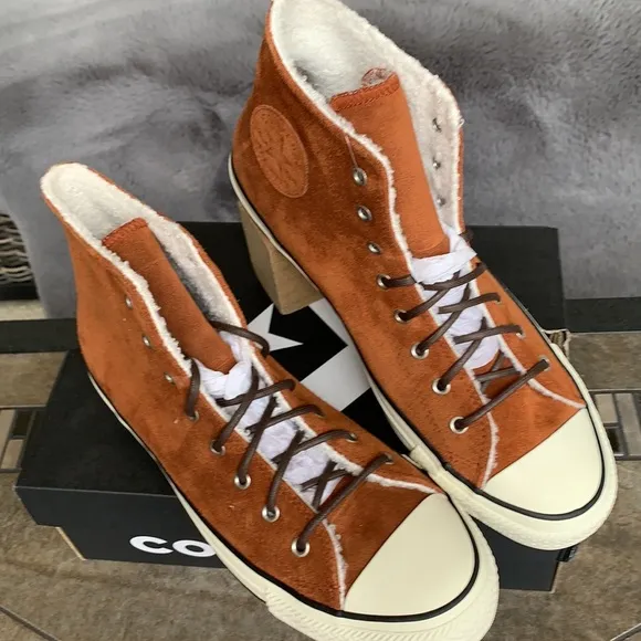 CONVERSE CINNAMON/EGRET/BLACK WMNS