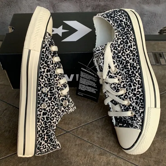 CONVERSE CTAS OX WHITE/BLACK/EGRET WMNS