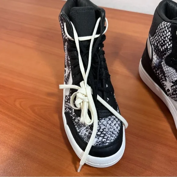 Converse Fastbreak Hi Black Snake Unisex Sneaker Size 9 or 7.5 #B1600