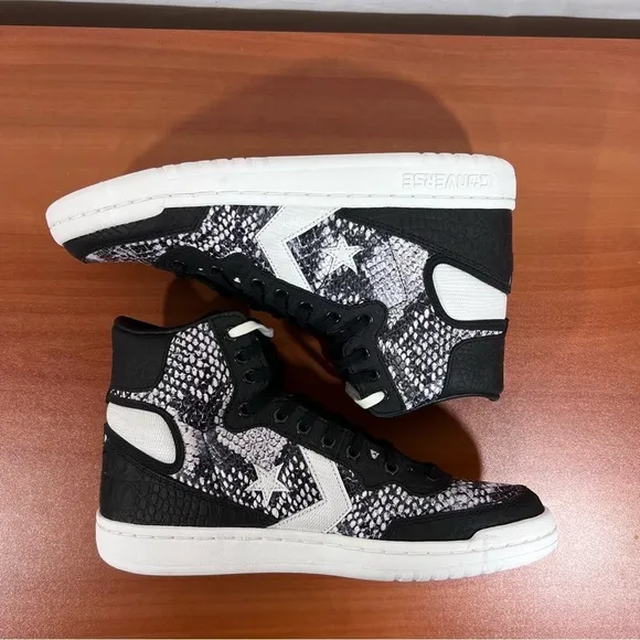 Converse Fastbreak Hi Black Snake Unisex Sneaker Size 9 or 7.5 #B1600