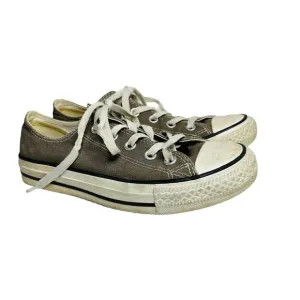 Converse Low Top Chuck Taylor Unisex Gray Sneakers Size Women’s 6 Men’s 4