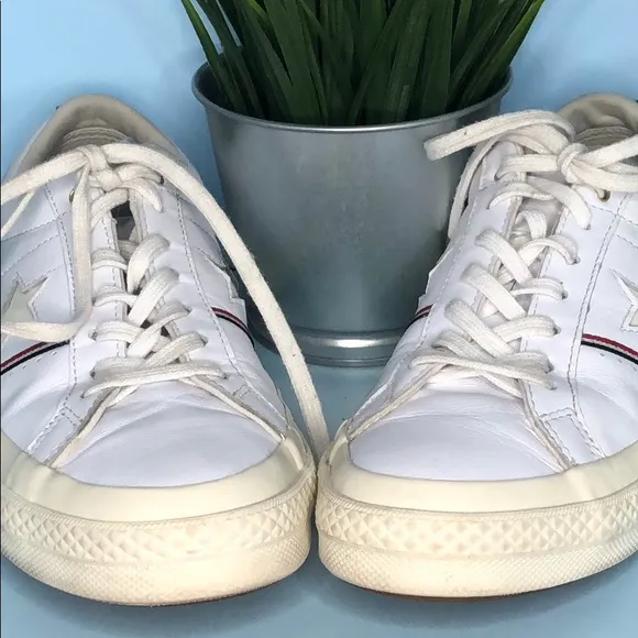 Converse One Star Ox Leather Sneakers White Size 10.5
