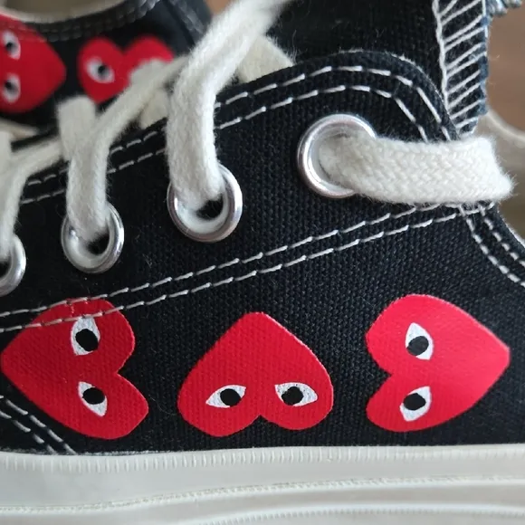 Converse Play Black and Red Size 7 Heart Sneakers