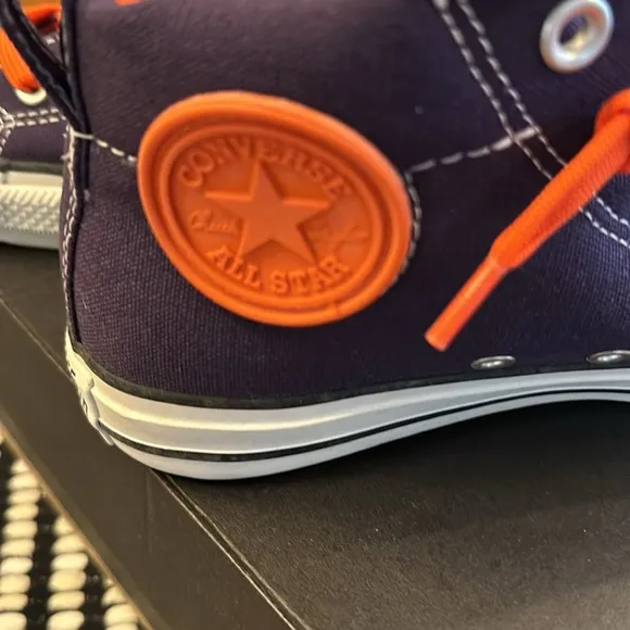 CONVERSE unisex All Star Chuck Taylor Street Mid Shoe in Dozar Blue