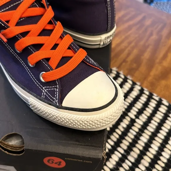 CONVERSE unisex All Star Chuck Taylor Street Mid Shoe in Dozar Blue