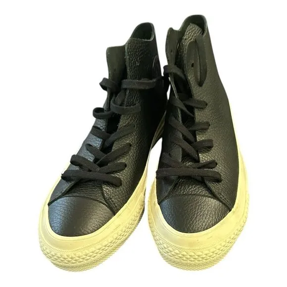 Converse | Unisex Chuck Taylor All Star Hi Leather Lace Up Sneakers | M3 W5