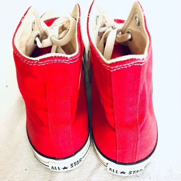CONVERSE UNISEX WOMENS 14 MENS 12