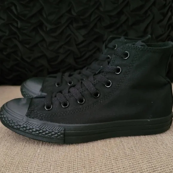 CONVERSE YOUTH UNISEX BLACK MONOCHROME HI TOP SNEAKERS