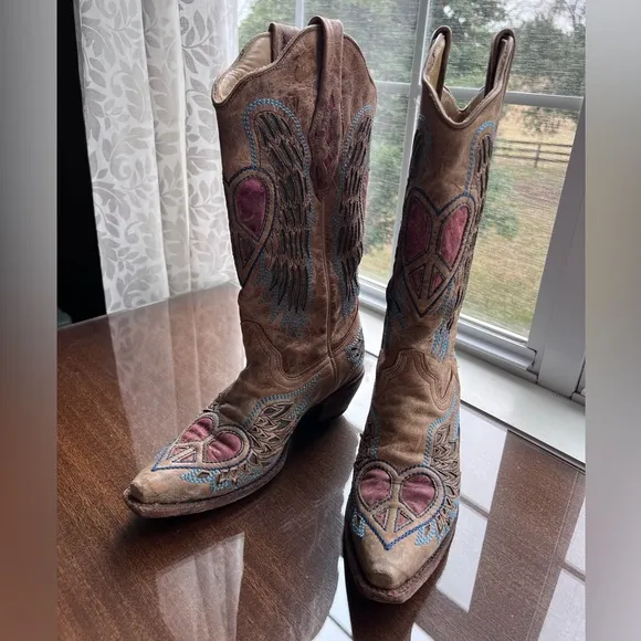 Corral Boots with HEARTS
