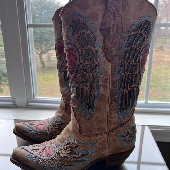 Corral Boots with HEARTS