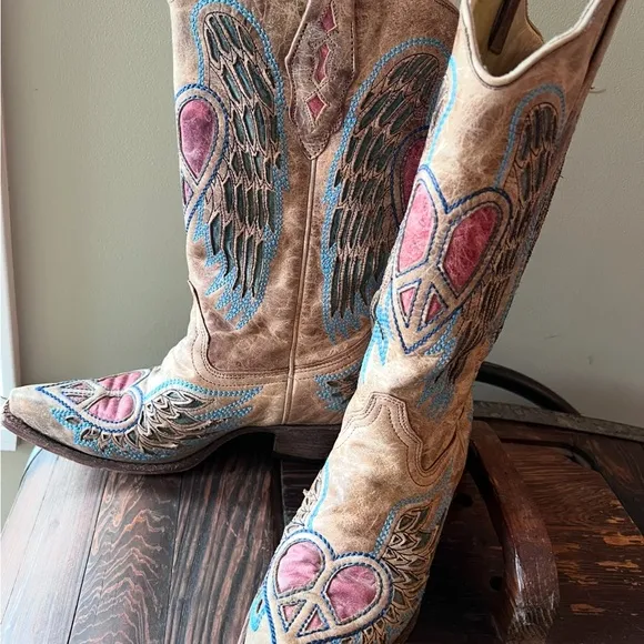 Corral Boots with HEARTS