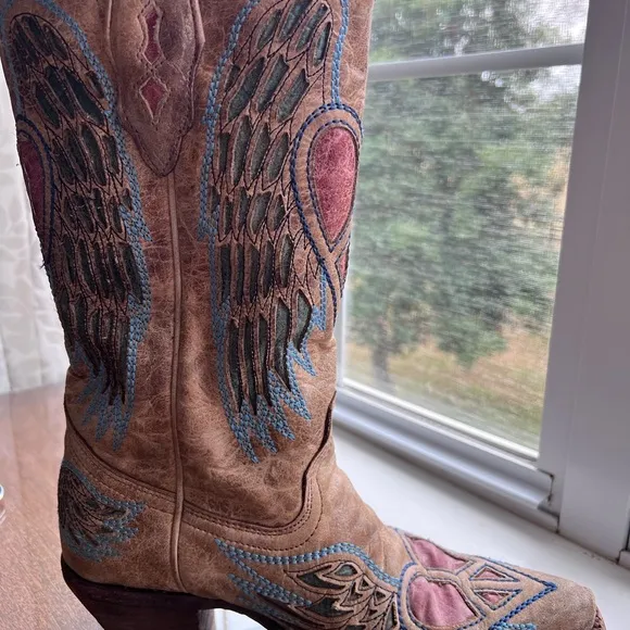 Corral Boots with HEARTS