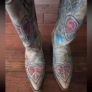 Corral Boots with HEARTS