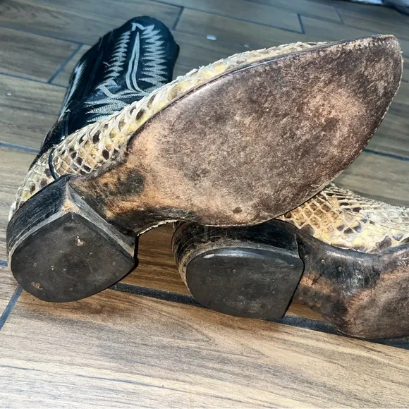 Cowtown Cowboy Boots Mens 11 Python Snakeskin Rattlesnake Western USA