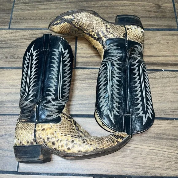 Cowtown Cowboy Boots Mens 11 Python Snakeskin Rattlesnake Western USA