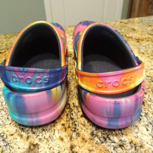 Crocs Mens 10 Women's 12 Unisex Rainbow Tye Dye Shoes Clogs