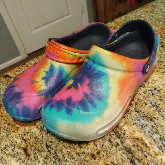 Crocs Mens 10 Women's 12 Unisex Rainbow Tye Dye Shoes Clogs