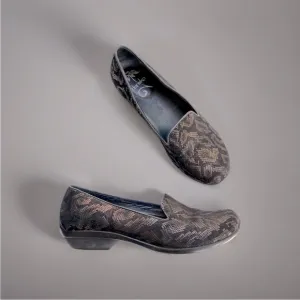 Dansko Olivia Slip On Shoes Snakeskin Size 39