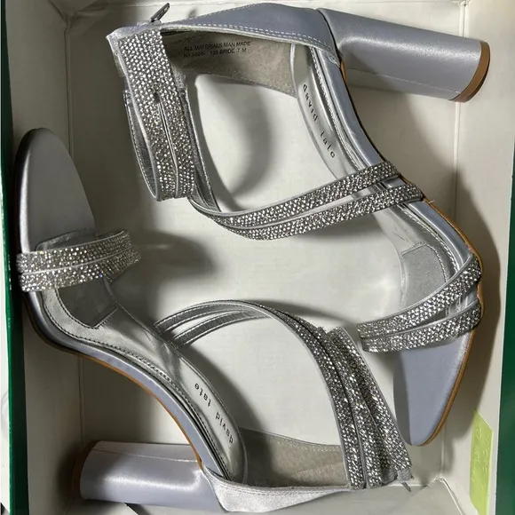David Tate® Silver Bride Sandals Heels size 7M New in Box