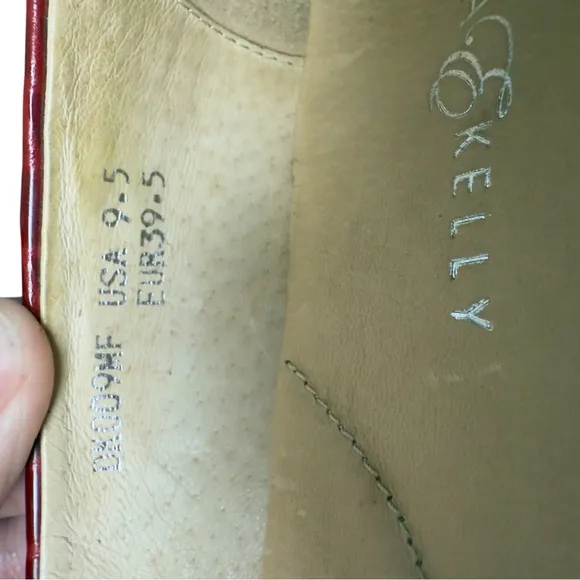 Diana E.Kelly Leather Red Crocodile Prep Pattern Flats with Gold Elephant Accent