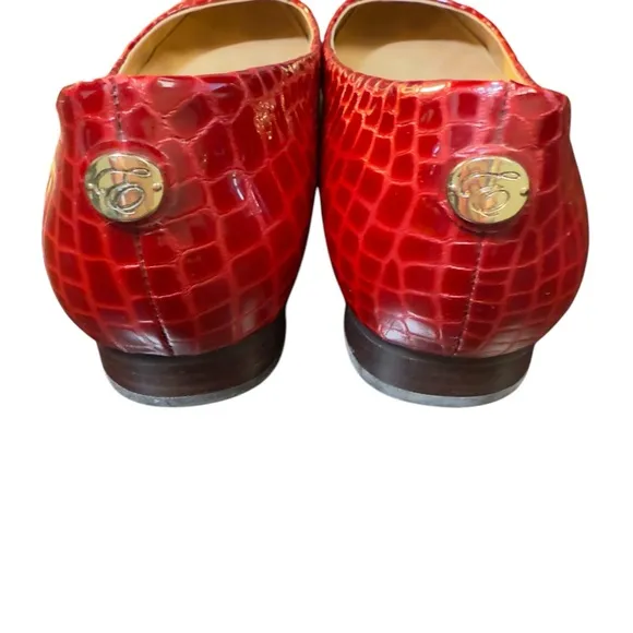 Diana E.Kelly Leather Red Crocodile Prep Pattern Flats with Gold Elephant Accent