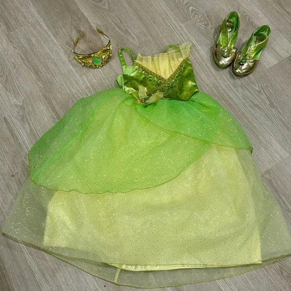 DISNEY STORE Princess Tiana Costume with shoes and crown- Size 5/6