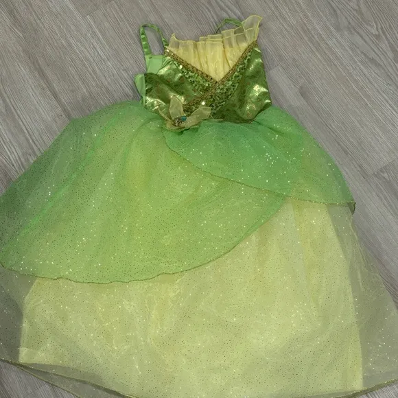DISNEY STORE Princess Tiana Costume with shoes and crown- Size 5/6