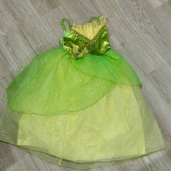 DISNEY STORE Princess Tiana Costume with shoes and crown- Size 5/6