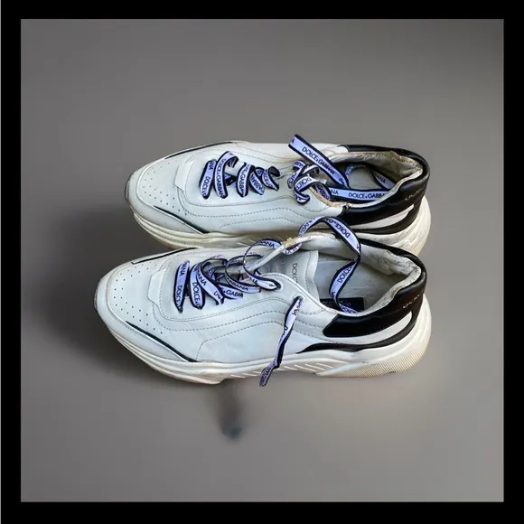 Dolce &amp; Gabbana White Leather Daymaster 7.5 Preowned Sneakers Italy Authentic