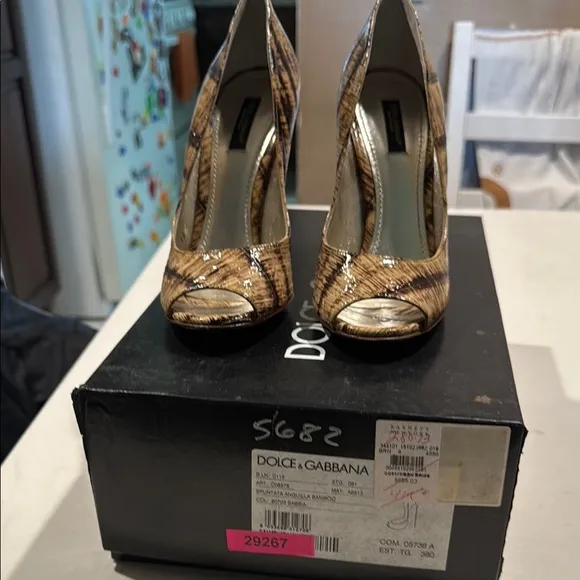🪩Dolce &amp; Gabbana Women's Brown Peep Toe Heels