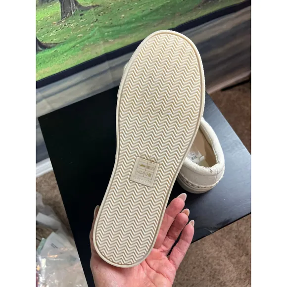 Dolce Vita Women’s Saydi Slip On Ivory Size 9.5